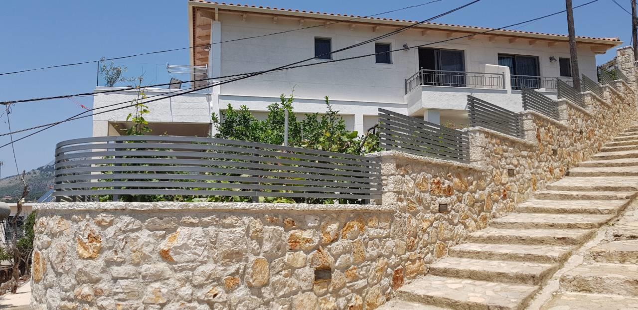 First House Apartamento *