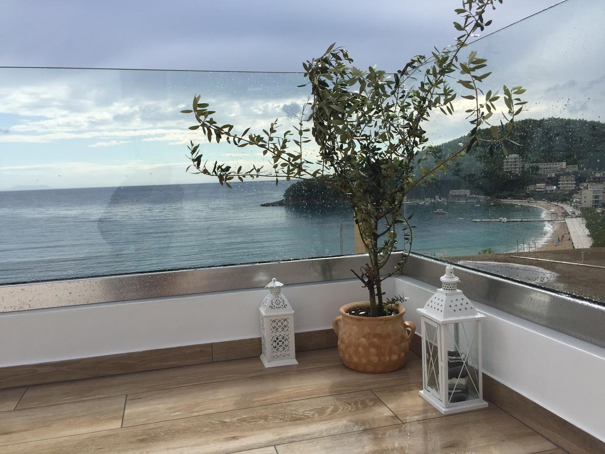 First House Himare