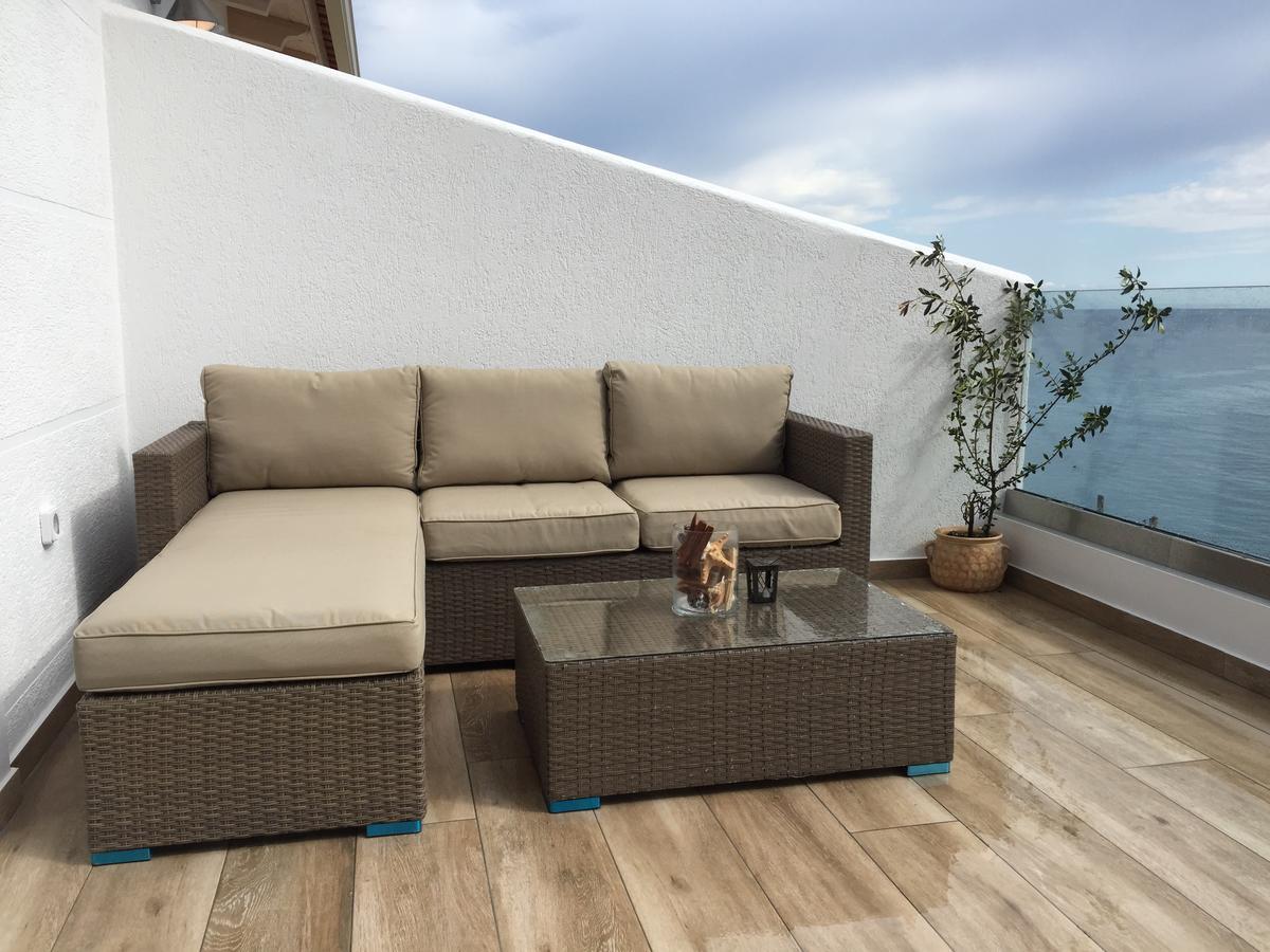 Apartamento First House *