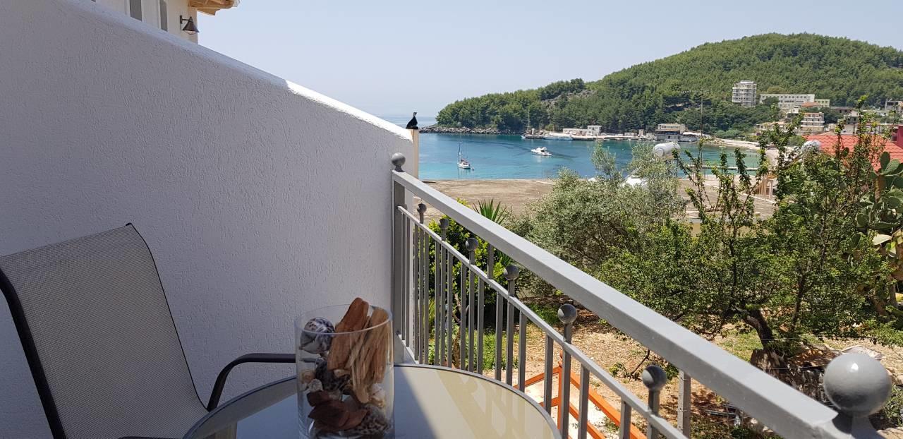 First House Apartamento Himarë