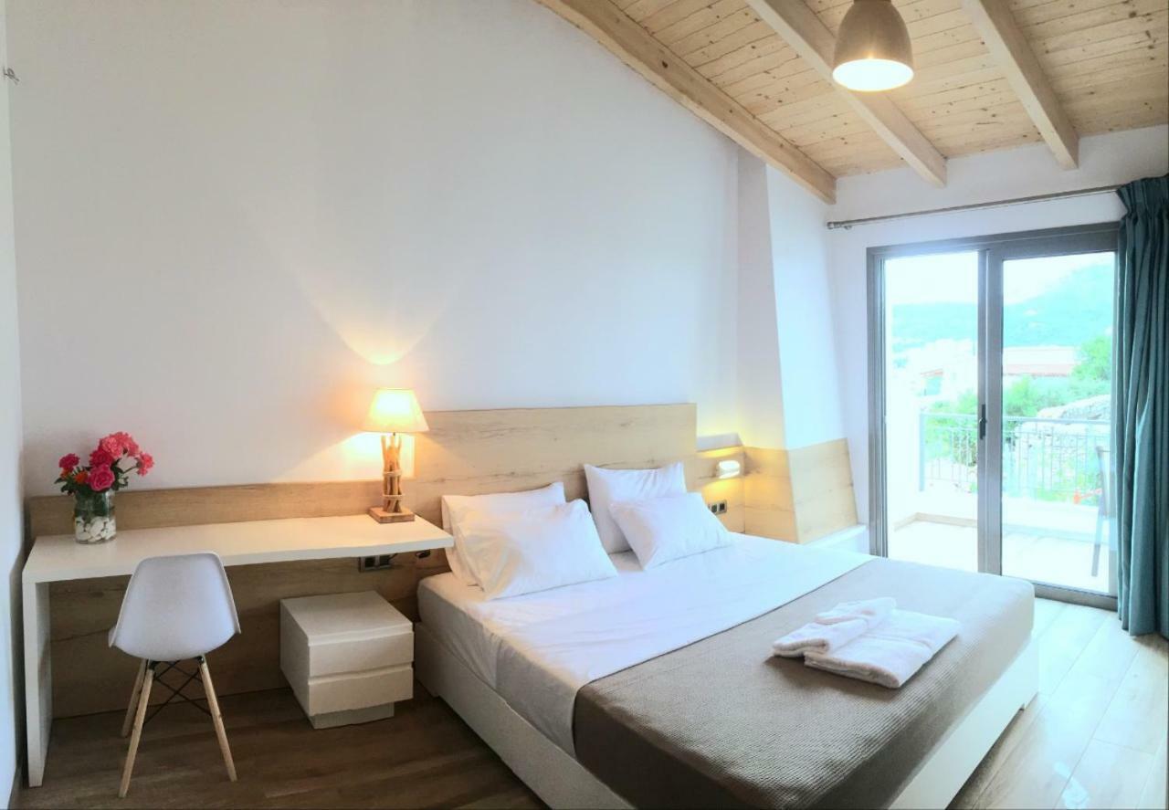 First House Apartamento Himarë